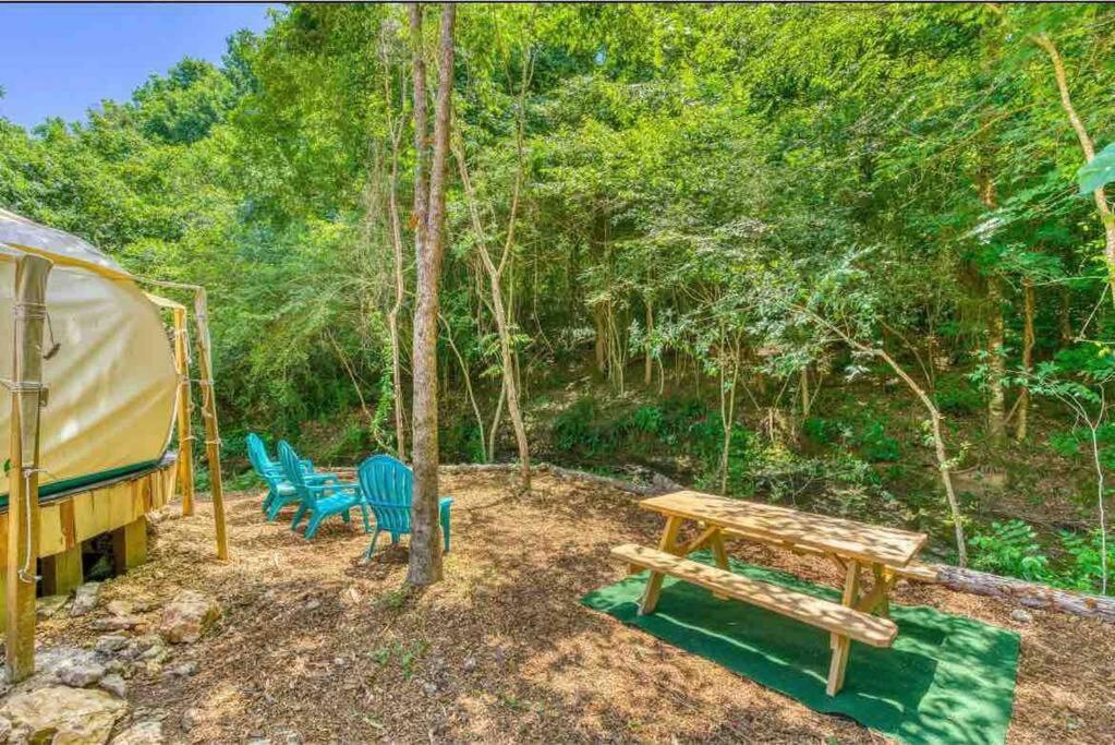 The Pisces-A Stargazing, Luxury Glamping Tent Rogersville Esterno foto
