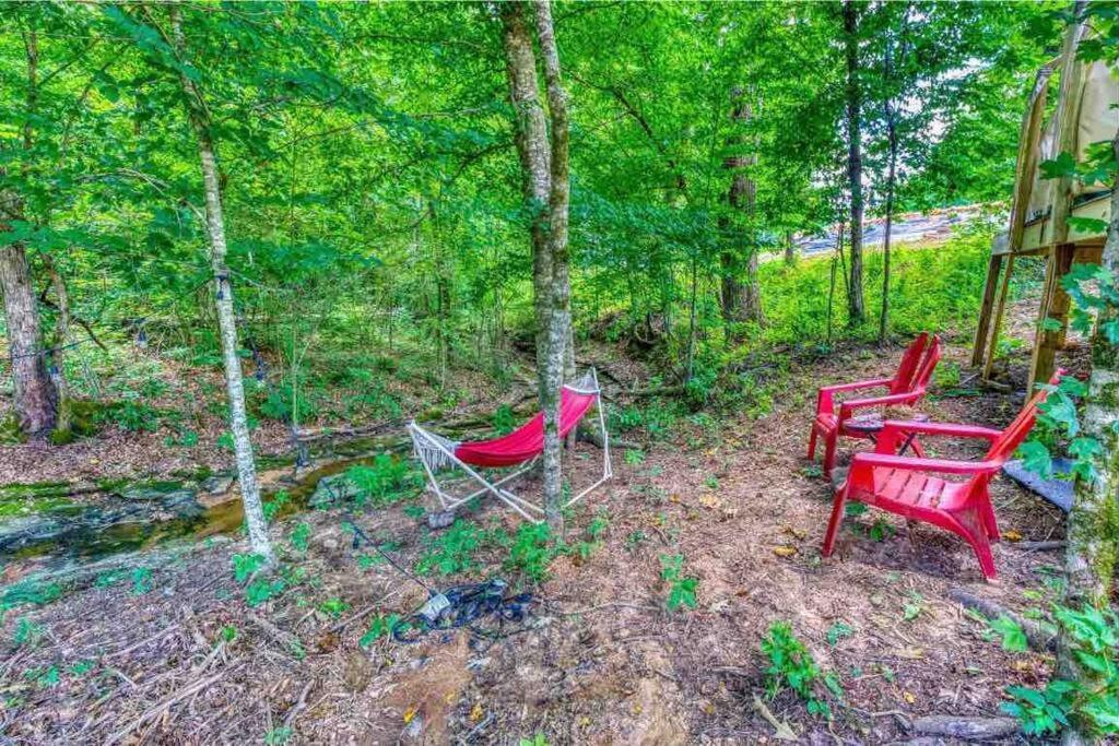 The Pisces-A Stargazing, Luxury Glamping Tent Rogersville Esterno foto