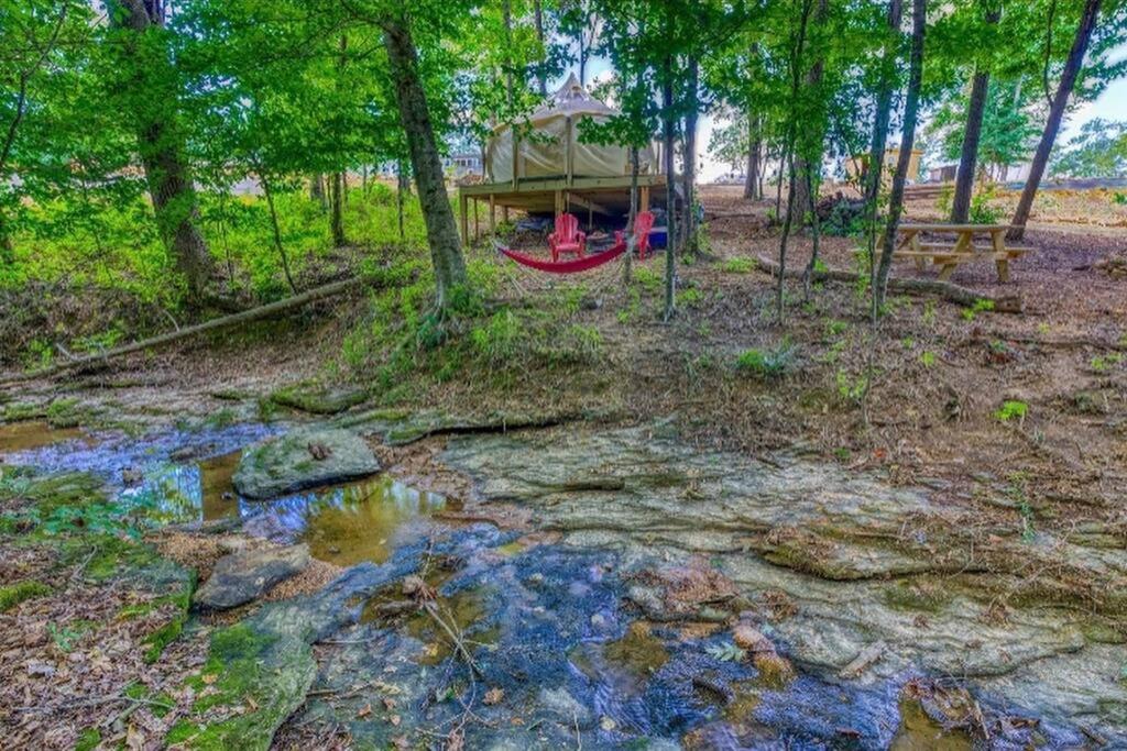 The Pisces-A Stargazing, Luxury Glamping Tent Rogersville Esterno foto